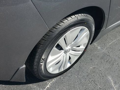 Certified 2023 Nissan Leaf S FWD image 5