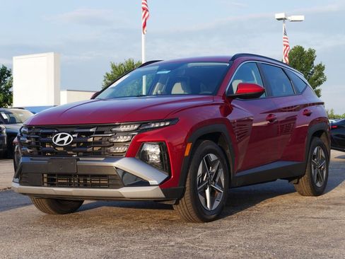 Used 2025 Hyundai Tucson SEL FWD image 6