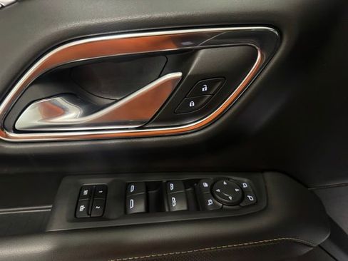 Used 2023 GMC Yukon XL AT4 w/ AT4 Premium Package image 14