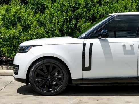 New 2026 Land Rover Range Rover SE AWD/4WD image 14