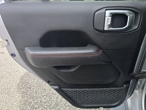 Used 2020 Jeep Gladiator Rubicon image 47