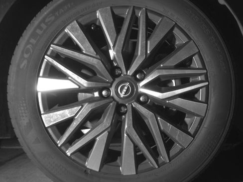 Used 2025 Nissan Altima 2.5 SV FWD image 16