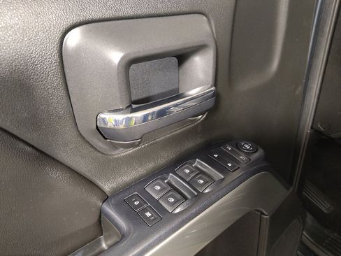Used 2018 Chevrolet Silverado 1500 LT w/ All Star Edition AWD/4WD image 27