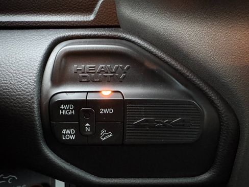 Used 2020 RAM 2500 Big Horn w/ Level 2 Equipment Group image 57