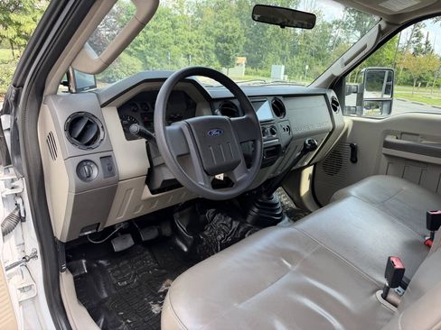 Used 2008 Ford F350 XL AWD/4WD image 12