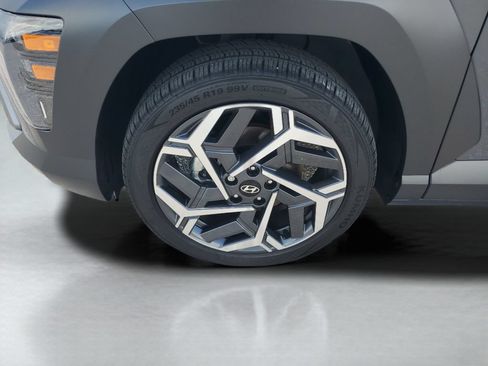 Used 2026 Hyundai Kona SEL Premium FWD image 25
