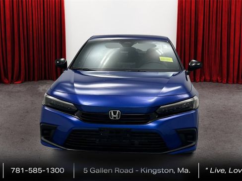 Used 2023 Honda Civic Sport image 2