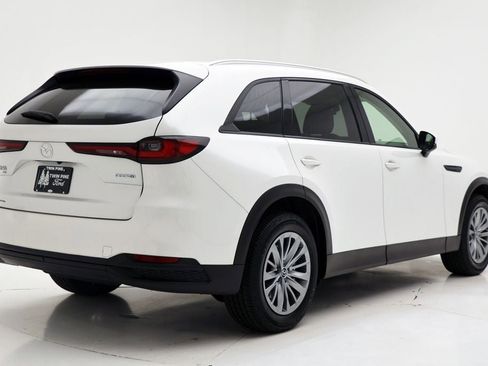 Used 2024 MAZDA CX-90 3.3 Turbo w/ Preferred Plus image 8