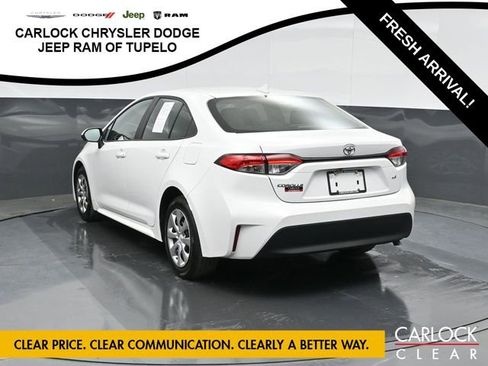 Used 2025 Toyota Corolla LE image 10