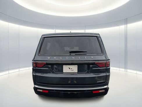 Certified 2024 Jeep Wagoneer Series II image 5