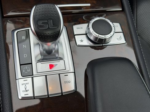 Used 2013 Mercedes-Benz SL 550 image 29