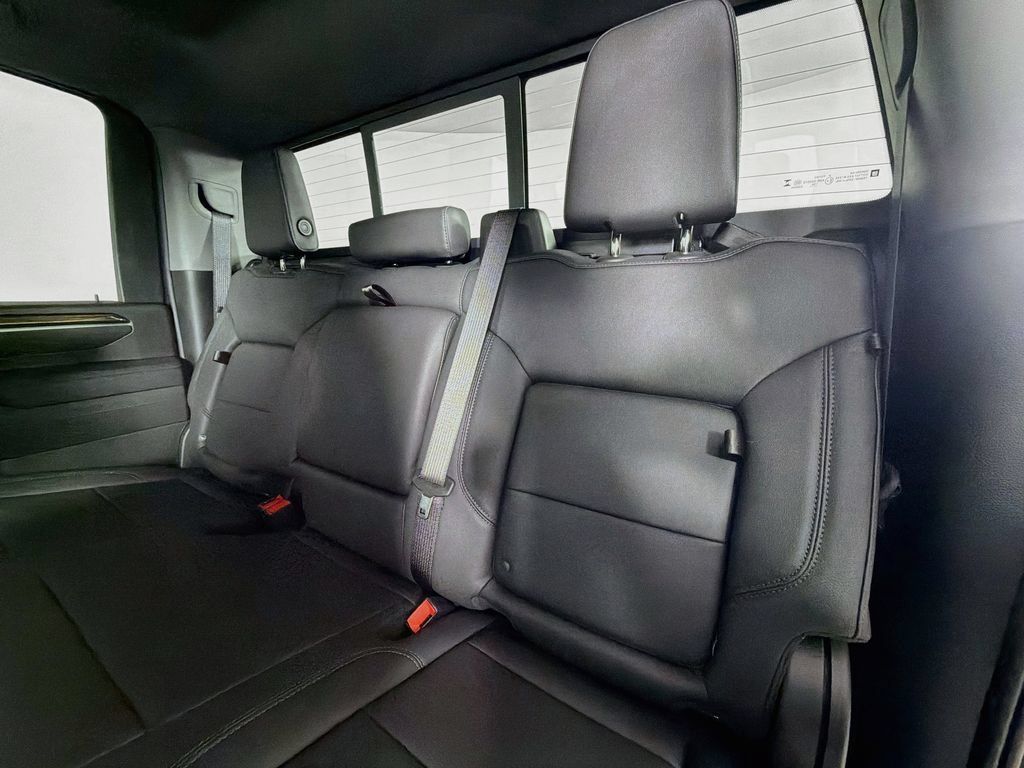 New 2026 Chevrolet Silverado 3500 LT AWD/4WD image 17