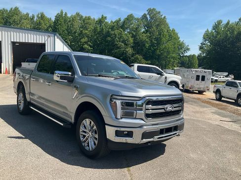 Certified 2025 Ford F150 Lariat w/ Equipment Group 501A Mid AWD/4WD image 3