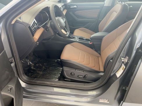 New 2026 Volkswagen Jetta SEL image 5