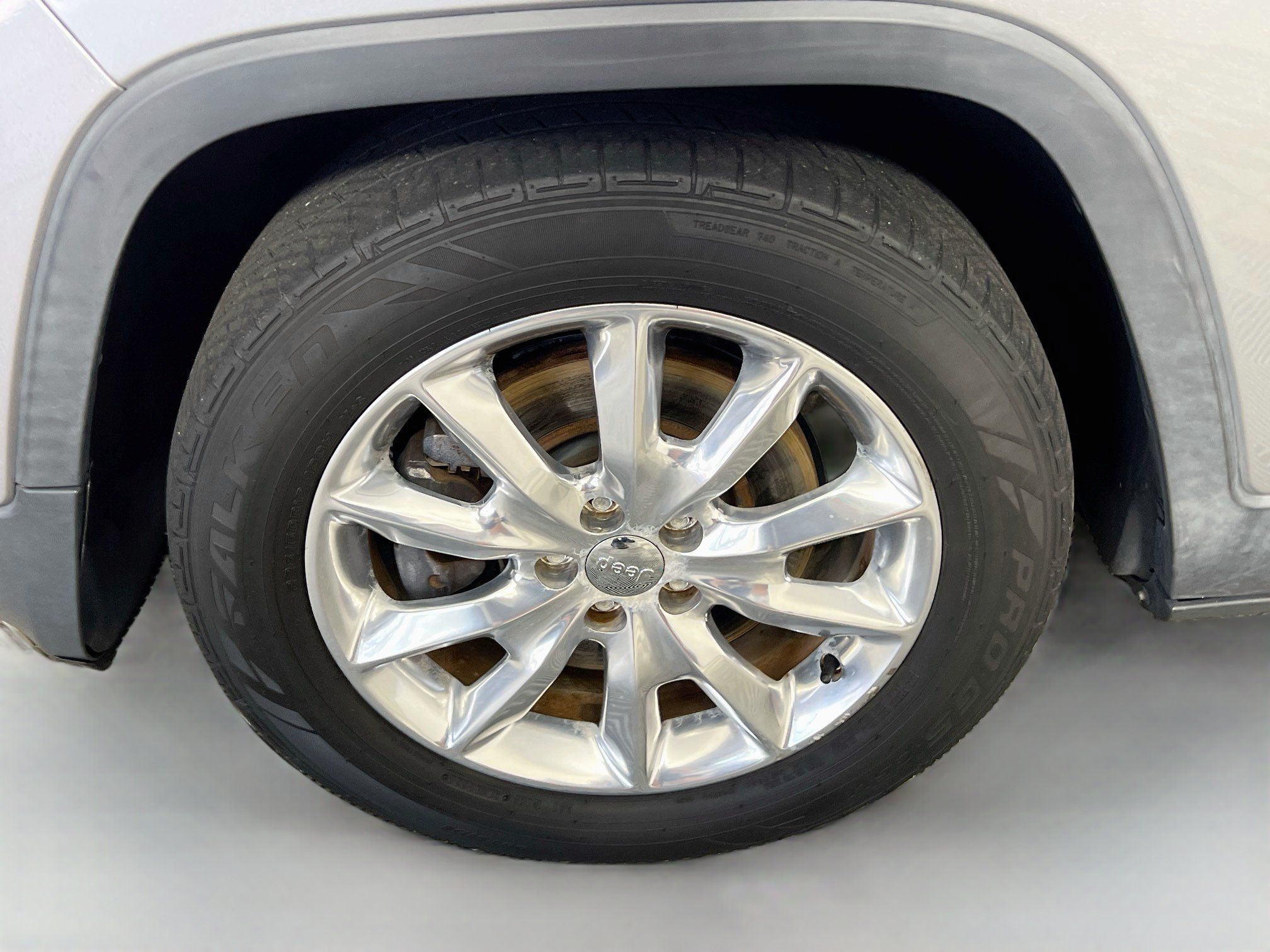 Used 2016 Jeep Cherokee Limited FWD image 14