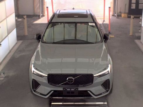 Used 2026 Volvo XC60 B5 Ultra AWD/4WD image 3