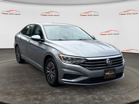 Used 2021 Volkswagen Jetta SE FWD image 5