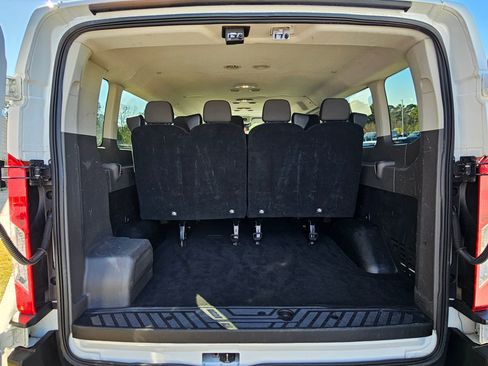 Used 2023 Ford Transit 350 XLT image 29