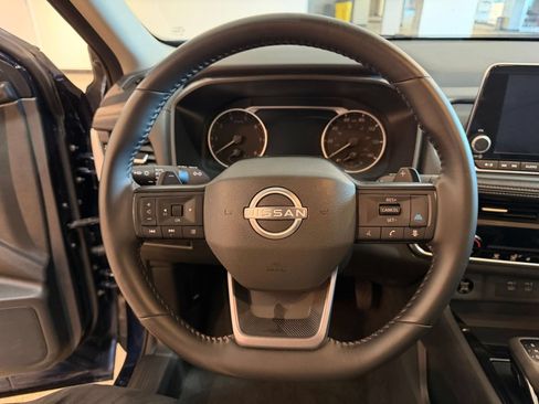 Used 2026 Nissan Rogue SV AWD/4WD image 29