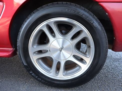 Used 1997 Ford Mustang GT RWD image 49