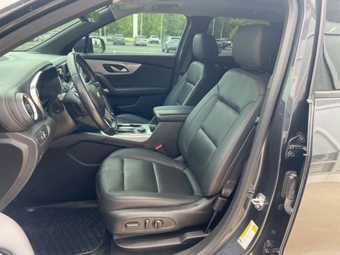 Used 2022 Chevrolet Blazer LT w/ Sound & Technology Package AWD/4WD image 18