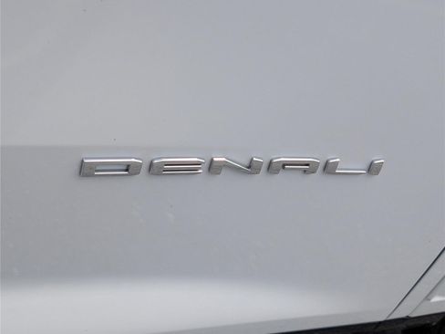 Used 2024 GMC Acadia Denali w/ Super Cruise Package AWD/4WD image 10