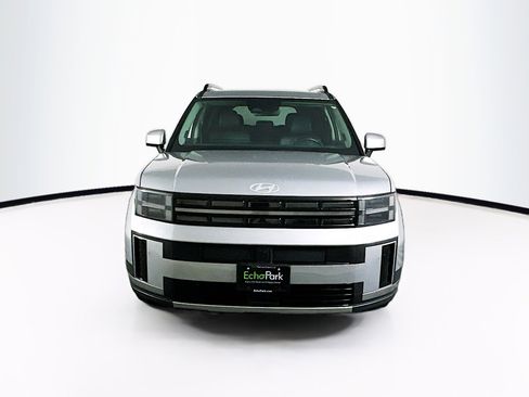 Used 2025 Hyundai Santa Fe Limited image 2