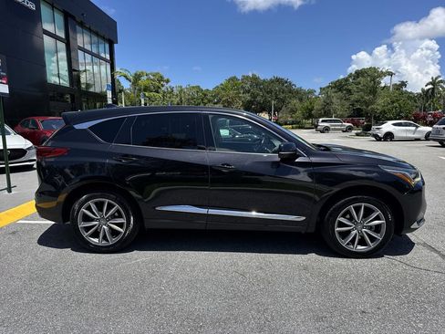 Used 2022 Acura RDX FWD w/ Technology Package image 5