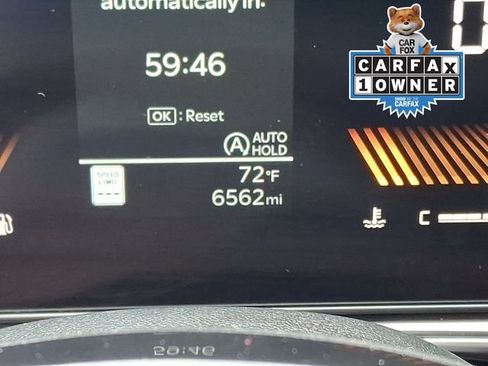 Used 2025 Kia Sorento S AWD/4WD image 19