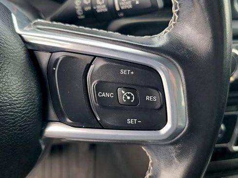 Used 2021 Jeep Wrangler Unlimited Sahara AWD/4WD image 25