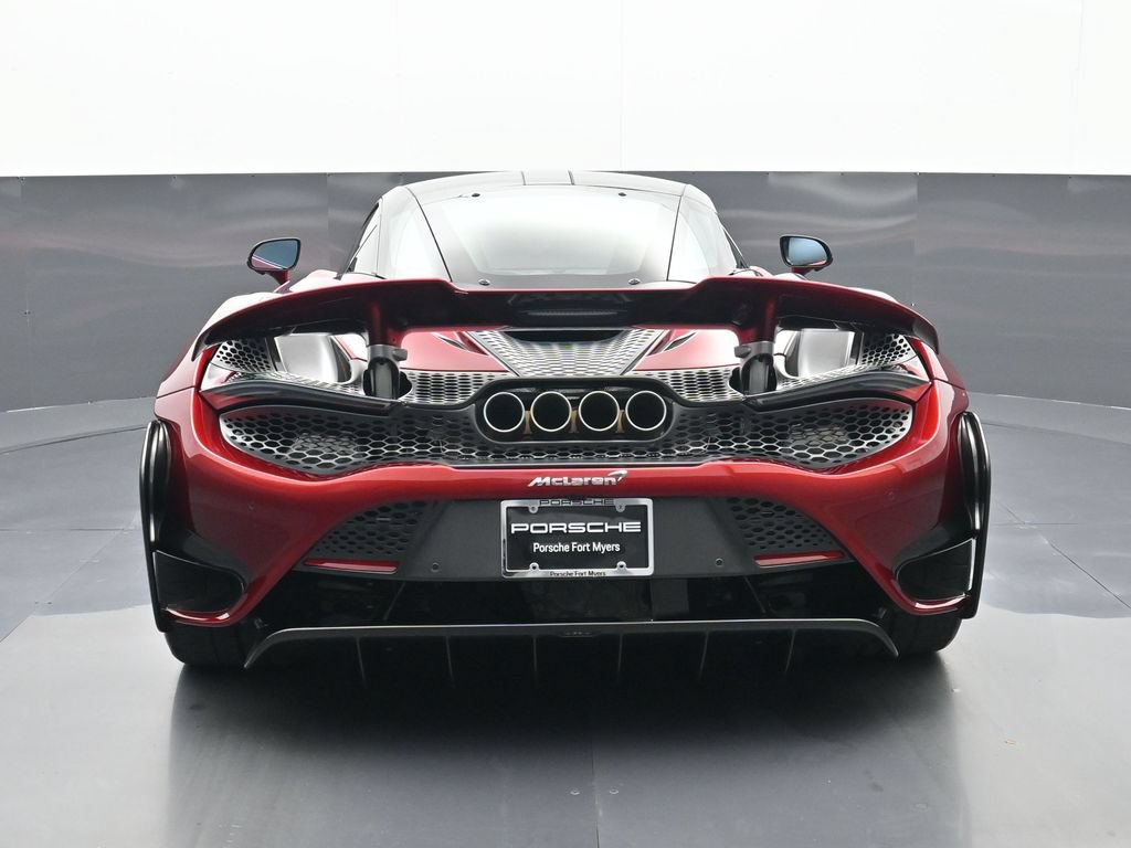 Used 2021 McLaren 765LT RWD image 17