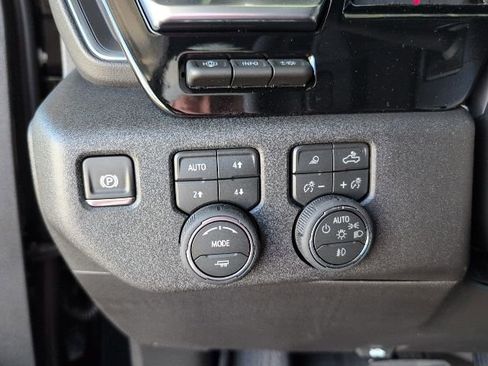 New 2026 Chevrolet Silverado 1500 High Country w/ Midnight Edition image 17