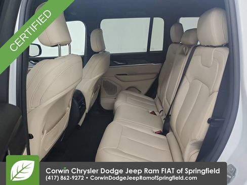 Used 2023 Jeep Grand Cherokee Limited AWD/4WD image 29