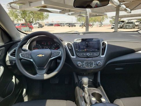 Used 2024 Chevrolet Malibu LT image 14