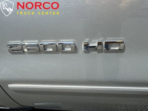 Used 2018 Chevrolet Silverado 2500 LT image 14