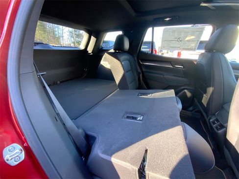 New 2026 GMC Terrain AT4 w/ Technology Package II image 32