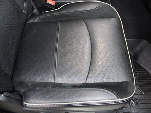 Used 2021 RAM 3500 Laramie image 33