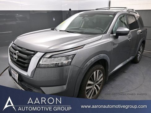Used 2022 Nissan Pathfinder Platinum w/ Cargo Package image 1