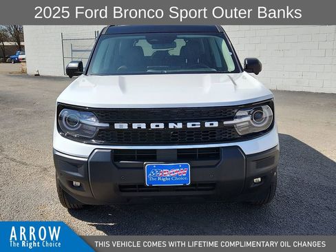 Used 2025 Ford Bronco Sport Outer Banks w/ Outer Banks Tech Package+ image 3