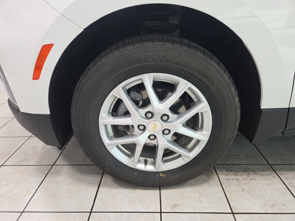 Used 2024 Chevrolet Equinox LT AWD/4WD image 41