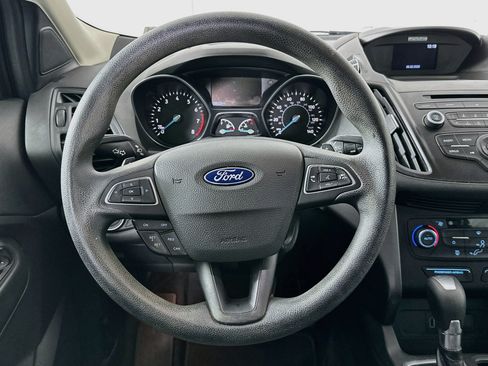 Used 2017 Ford Escape SE FWD image 17