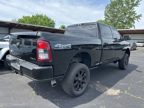 Used 2022 RAM 2500 Big Horn w/ Night Edition AWD/4WD image 13