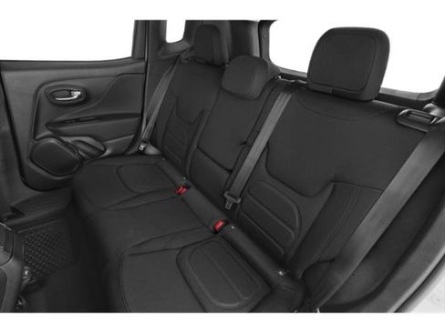 Certified 2022 Jeep Renegade Latitude w/ Convenience Group image 13