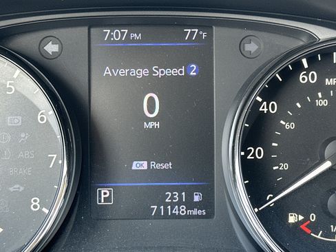 Used 2020 Nissan Rogue SV FWD image 34