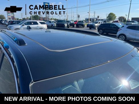 Used 2024 Jeep Grand Cherokee Summit AWD/4WD image 9