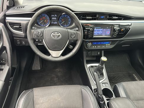 Used 2015 Toyota Corolla S FWD image 11