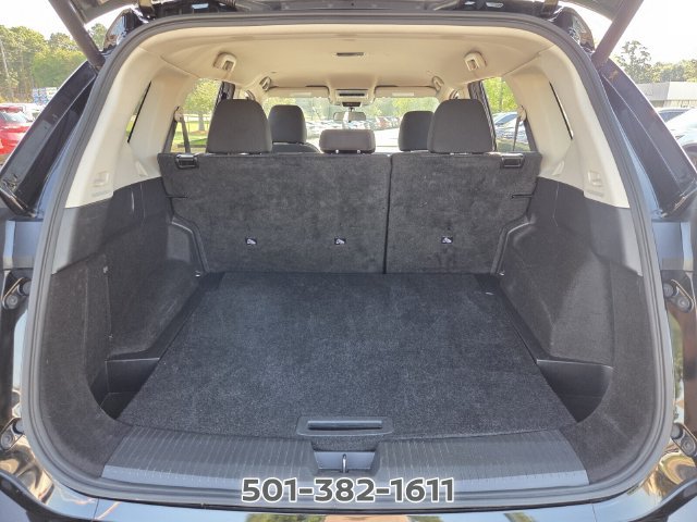 Used 2024 Nissan Rogue SV AWD/4WD image 14