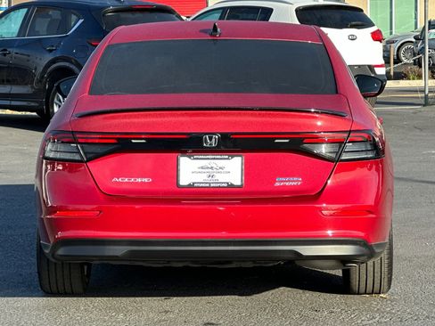 Used 2024 Honda Accord Sport image 5