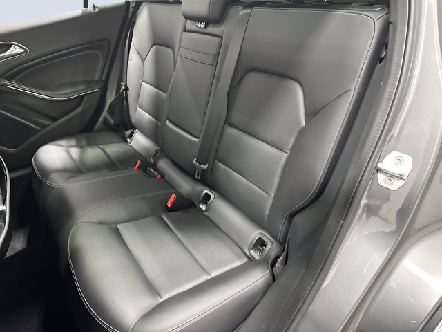 Used 2018 Mercedes-Benz GLA 250 4MATIC image 31