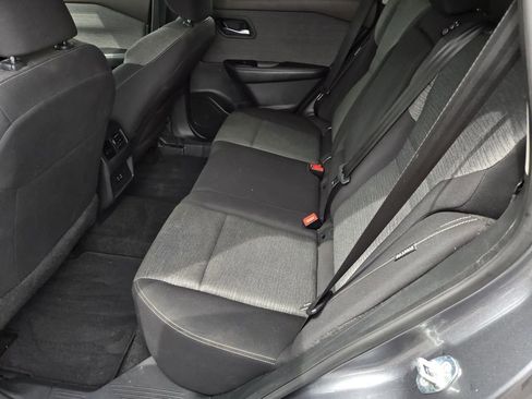 Used 2023 Nissan Rogue SV AWD/4WD image 11